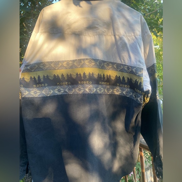Vintage Rodeo Button-Up Shirt - Picture 5 of 5